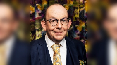 Der Literaturkritiker ist durchs TV bekannt. (Foto: Andreas Hornoff)