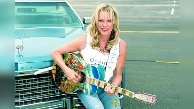 Lisa Fitz kommt am Freitag, 17. September, in die Stadthalle Germering. (Foto: pi)