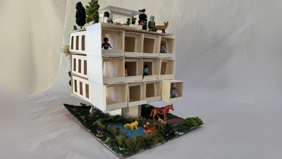 In der Ausstellung „Meine Welt – Übermorgen” beschäftigen sich junge Künstler mit der Zukunft. (Foto: Roman Wörndl)