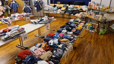 Alles rund ums Kind gibt es im Pfarrsaal St. Thomas zu erwerben. (Foto: Pfarrverband St. Thomas und St. Lorenz)