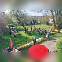 Im Pfarrgarten wechselten über 2.000 Medien den Besitzer. (Foto: Büchereiteam)