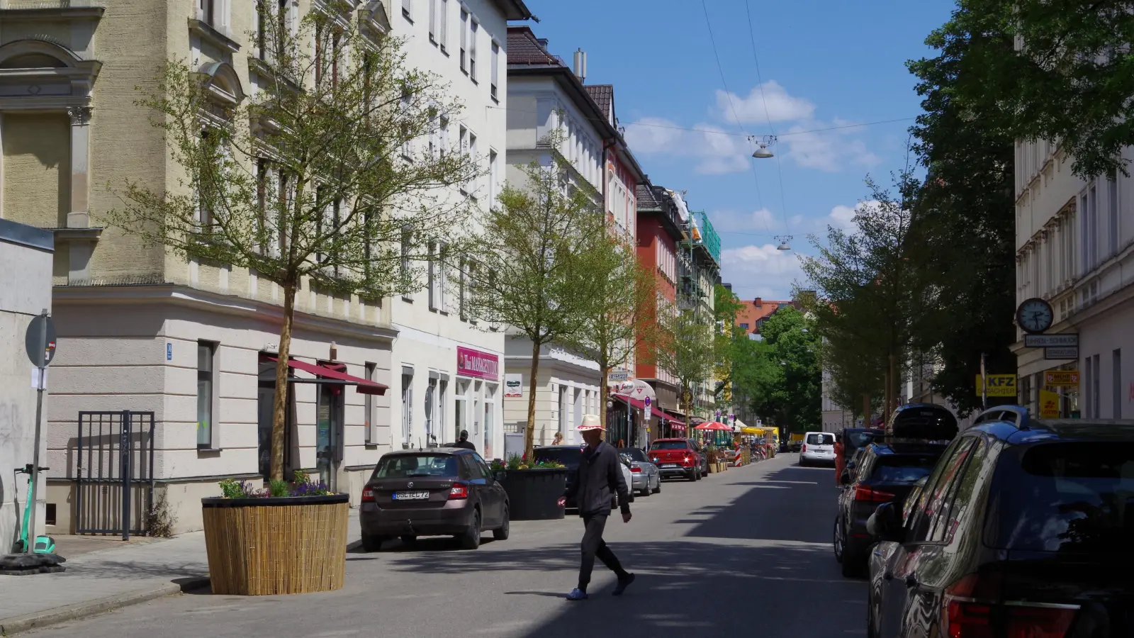 Mit verschiedenen Projekten, wie etwa der „Kazmair Allee“ im vergangenen Sommer, wurden im Westend schon Aspekte für eine neue Nutzung des Stadtraums erprobt. (Archivbild: Beatrix Köber)