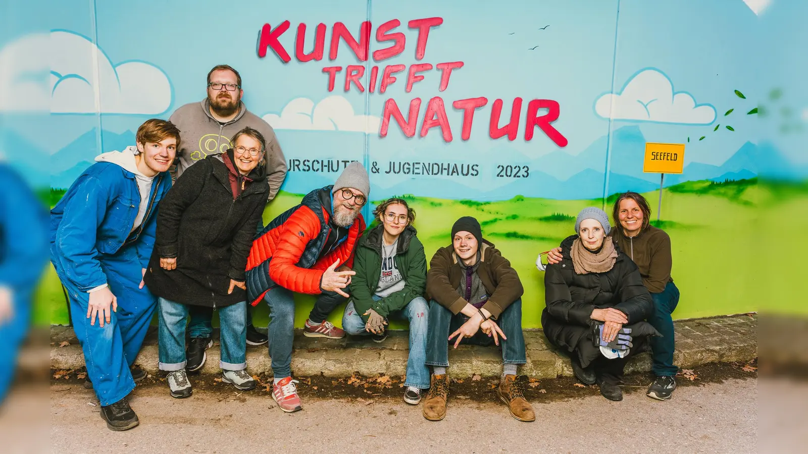 Freuen sich über das gelungene Projekt: v.l. Jonathan Gentz, Nils Jänisch, Berit Grubert, Melander Holzapfel, Isabel Sanot, Jona Wiesler, Katharina Weyer und Constanze Gentz. (Foto: Jonathan Gentz)