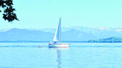 Gravieraktion in Seeshaupt: Damit Bootsfahrer auch weiterhin die Idylle am See genieen können. (Foto: se)