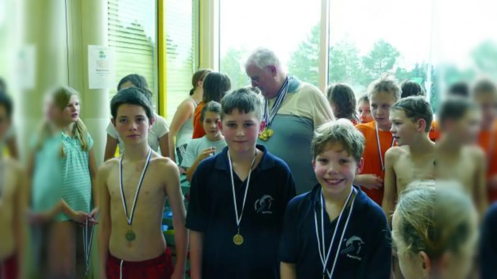 Sieger über 50m Freistil: Marvin Christmann und Gregor Wöhrl vom TSV Eintracht Karlsfeld. (Foto: pi)