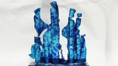 Glaskunst von Knut Liese kann man ab dem 9. März in der Carl-Steinmeier-Mittelschule bewundern. (Foto: Knut Liese)