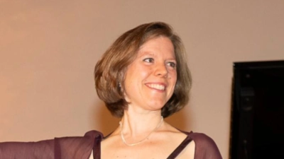 Angelika Huber, Sopran (r.), und Mizuko Uchida, Klavier, gestalten den Abend der Konzertreihe Liedkunst-Kunstlied. (Foto: Angelo Esslinger )