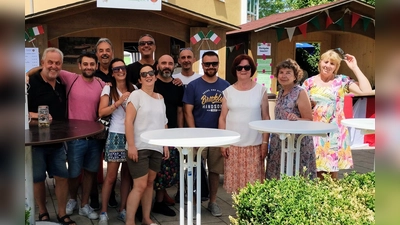 Die italienischen Freunde aus Cecina des Vereins zur Förderung der Partnerschaft Cecina - Gilching. (Foto: Cecina-Verein)
