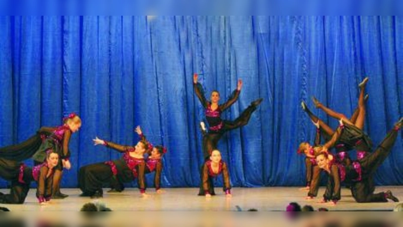 Der JTSC Karlsfeld überzeugte mit eindrucksvollen Tanzeinlagen. (Foto: pi)