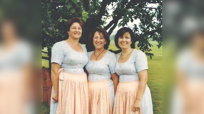 Die »Sulzberger Sängerinnen« aus Brannenburg sind auch in Alxing dabei	 (Foto: Otto Hartl)