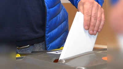 Bevor es im März an die Wahlurne geht, kann man sich bei der Podiumsdiskussion informieren. (Foto: ar)