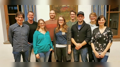 Die neue Vorstandschaft der Eichhofner Dorfmusik. (Foto: Kristina Kaupe)