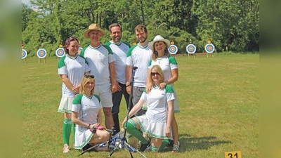 Starter und Betreuer der SG Hörlkofen konnten sich in Tacherting über einen guten Wettkampf und ordentliche Einzelergebnisse freuen.  	 (Foto: Verein)