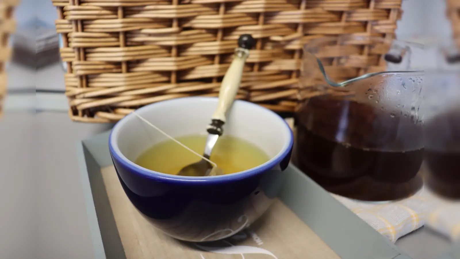 Bei einer Tasse Tee einfach darüber reden – das bietet Henry in der Stadtteilkultur2411 an.  (Symbolbild: mha)