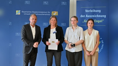 Das Bayerische Staatsministerium für Umwelt hat die EmiLe Montessorischule für ihren besonderen Einsatz in Sachen Umwelt ausgezeichnet. (Foto: stmuv Bayern)