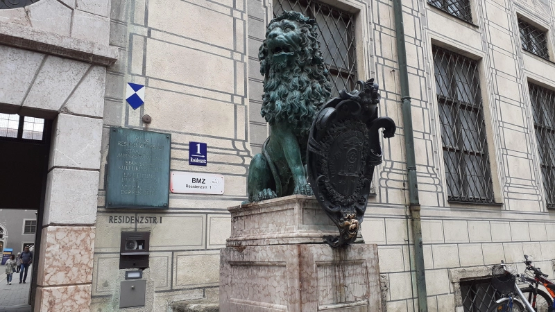 Nach ihrer Zerstörung im zweiten Weltkrieg wurde die Residenz in langwieriger Arbeit wieder aufgebaut.  (Foto: mha)