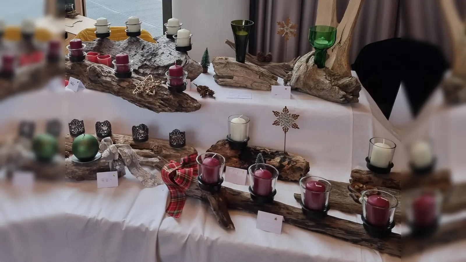 Liebevoll selbstgemachte Dekogegenstände kann man beim Hobbykünstlermarkt erwerben. (Foto: Brück)