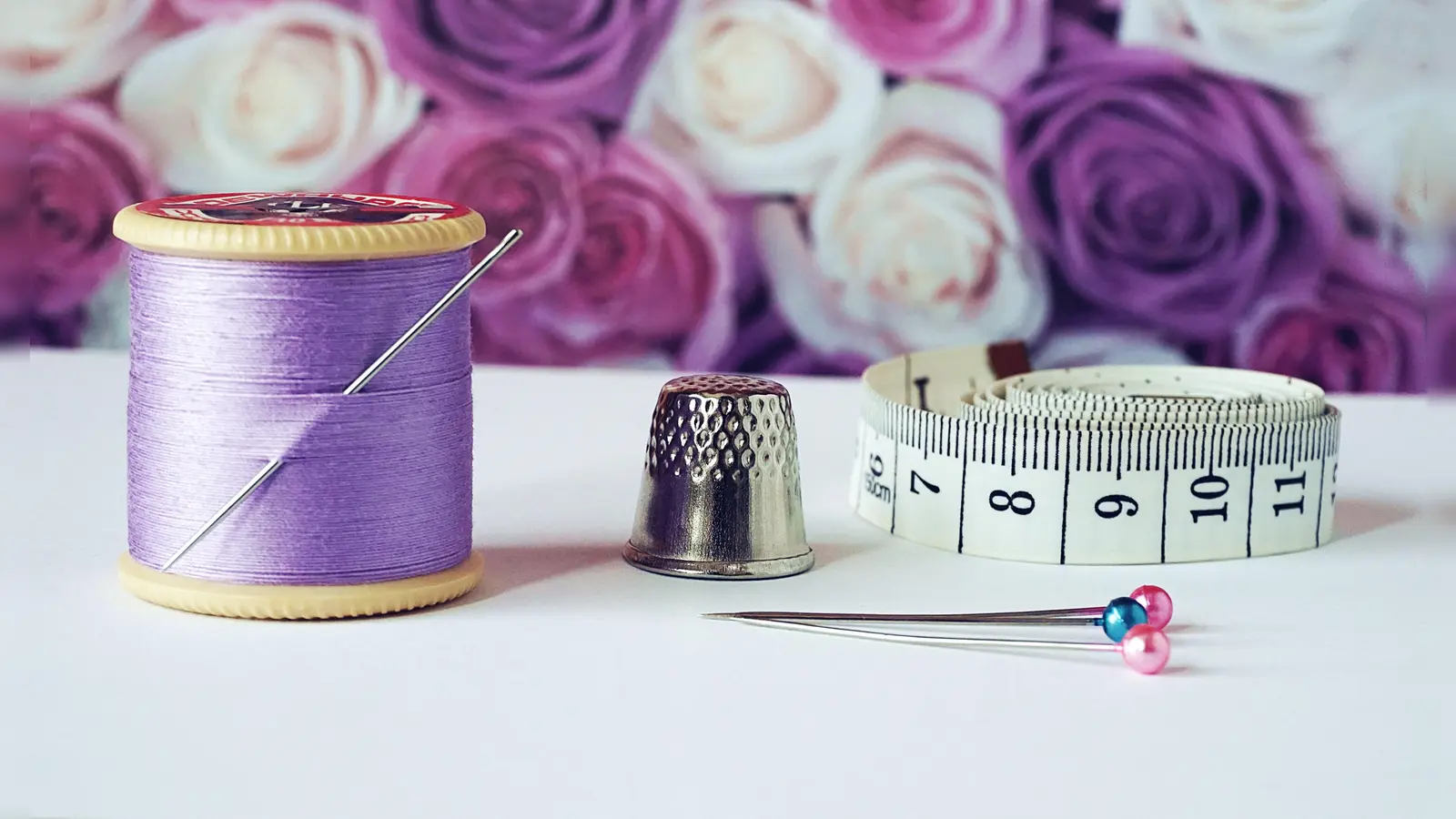 Mit Nadel und Faden arbeiten können Besucherinnen und Besucher im Nachbarschaftstreff Giesing. (Symbolbild: CC0)