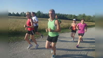 Die Mittwochabende sind abwechslungsreich gestaltet und bieten für jeden Geschmack bekannte Laufstrecken rund um Feldkirchen. (Foto: Verein)