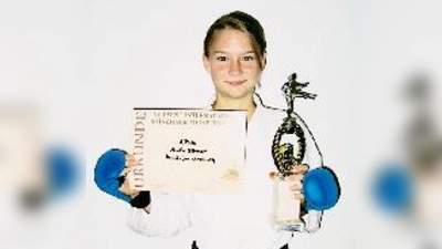 Konnte auf heimischem Parkett glänzen: Annette Böhmer gewann die internationalen Münchner Karatemeisterschaften.	 (Foto: Verein)