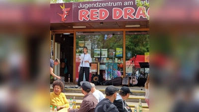 Das Jugendzentrum Red Dragon bietet umfangreiche Möglichekeiten zur Freizeitgestaltung. Nun konnte es schon seinen 20. Geburtstag feiern.  (Foto: AWO München-Stadt)