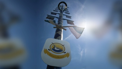 Maibaum Golfclub Rottbach (Foto: RB)