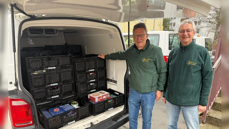 Bei der Germeringer Tafel freute man sich über die Spenden, die der Rotary Club gesammelt hatte. (Foto: Rotary Club Germering)