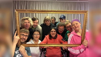 Das Inklusive FLTB lädt zu seinen Aufführungen in Holzkirchen ein.  (Foto: FLTB)