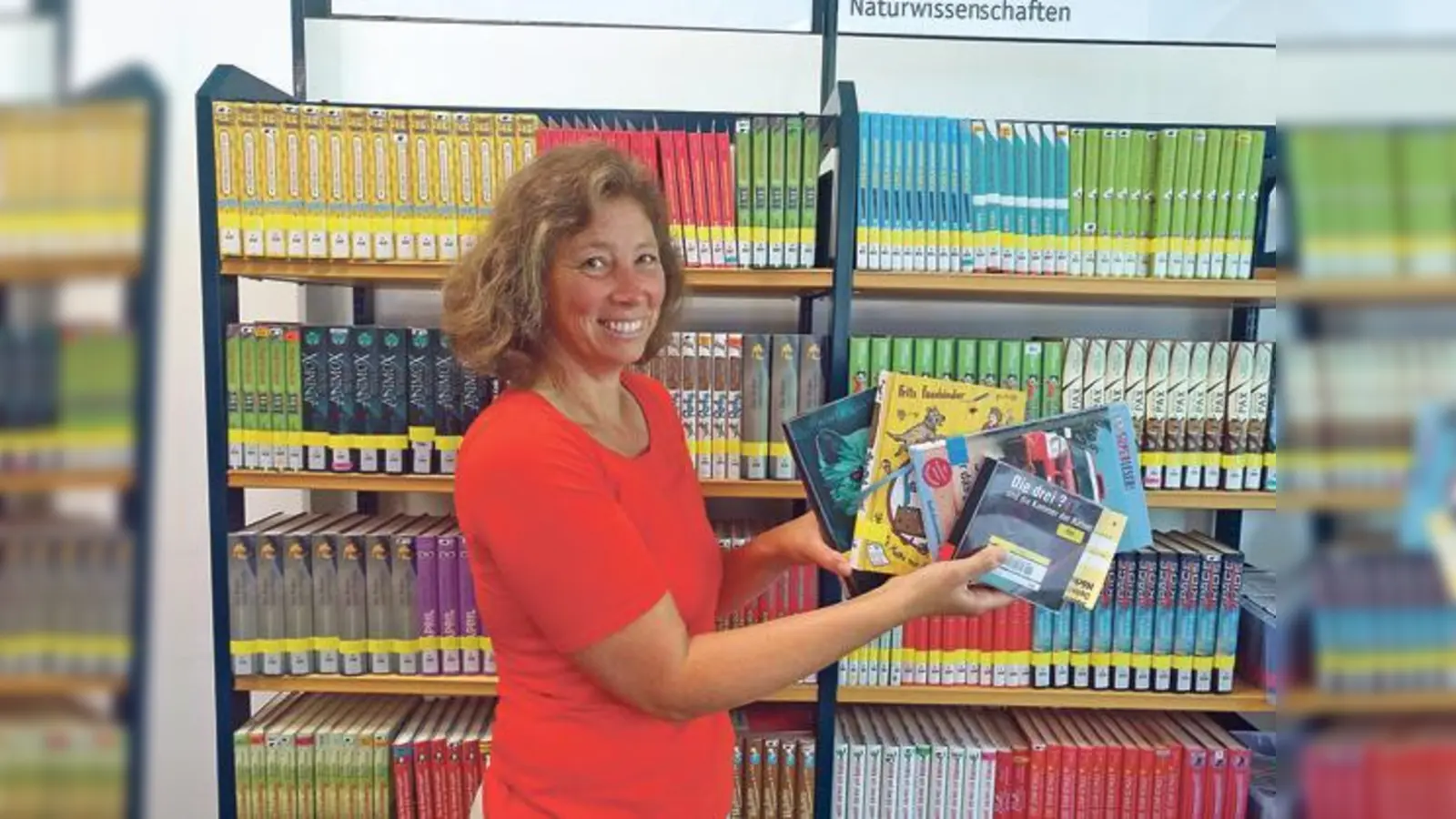 Jutta Golz, Diplom-Bibliothekarin, ist in der Stadtbibliothek Bogenhausen für die Kinder- und Jugendarbeit zuständig und organisiert jedes Jahr den Sommerferienleseclub. 	 (Foto: ahi)