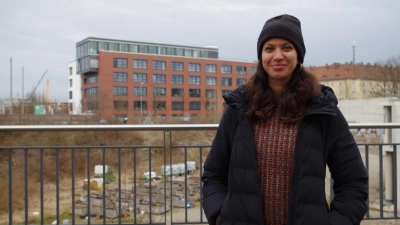 Xenya Jäger will das MK2-Gelände (Ganghoferstraße 47) zwischennutzen und hier einen neuen Treffpunkt fürs Westend schaffen. (Foto: Beatrix Köber)