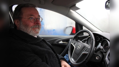 Klaus Breindl war 1992 Mitbegründer des ersten Autoteiler-Vereins im Landkreis Ebersberg. (Foto: Stefan Dohl)