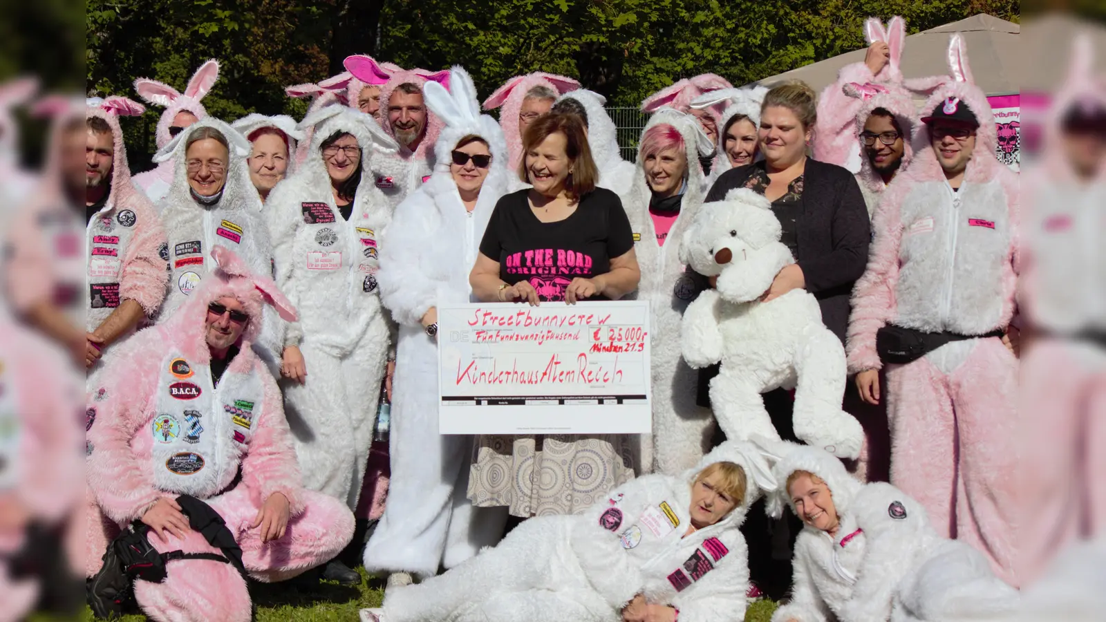 Für einen guten Zweck eine fünfstellige Summe erarbeitet. (Foto: VA)