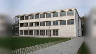 Der neue Schulpavillon weist gravierende Baumängel auf. (Foto: pst)