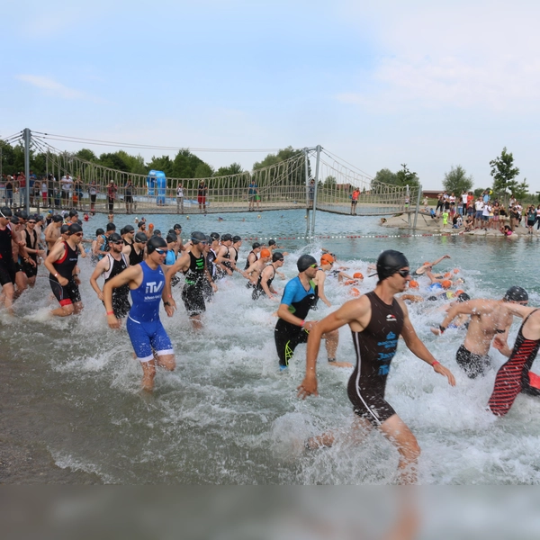 Der Stadttriathlon Erding lockt Sportler aus ganz Bayern und Deutschland an. (Foto: Claudia Kruppa)