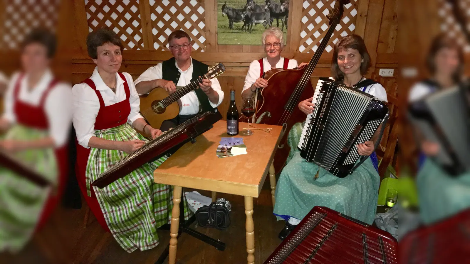Ensemble „Schlossanger Musi“ in Neukeferloh zu Gast (Foto: VA)