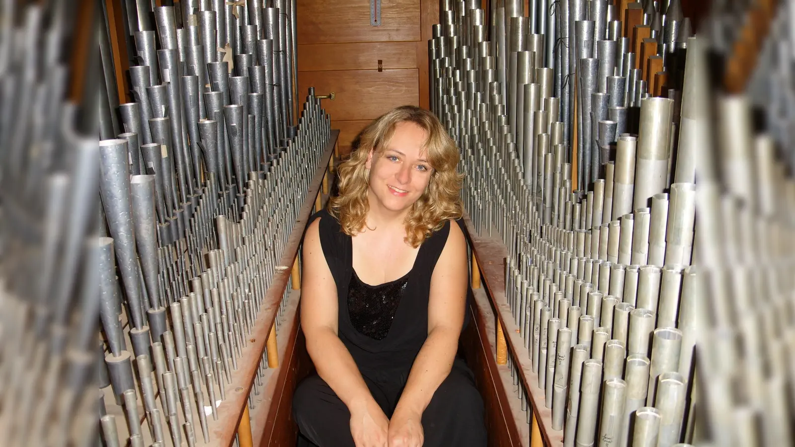 Anne Horsch geht einer umfangreichen Konzerttätigkeit in Europa und den USA nach und trat mit Orchestern wie den Münchner Philharmonikern, dem Orchester des Bayerischen Rundfunks, dem Bach Collegium München, der Deutschen Kammerphilharmonie Bonn und dem Orchestre Philharmonique de Strasbourg auf. (Foto: pr)