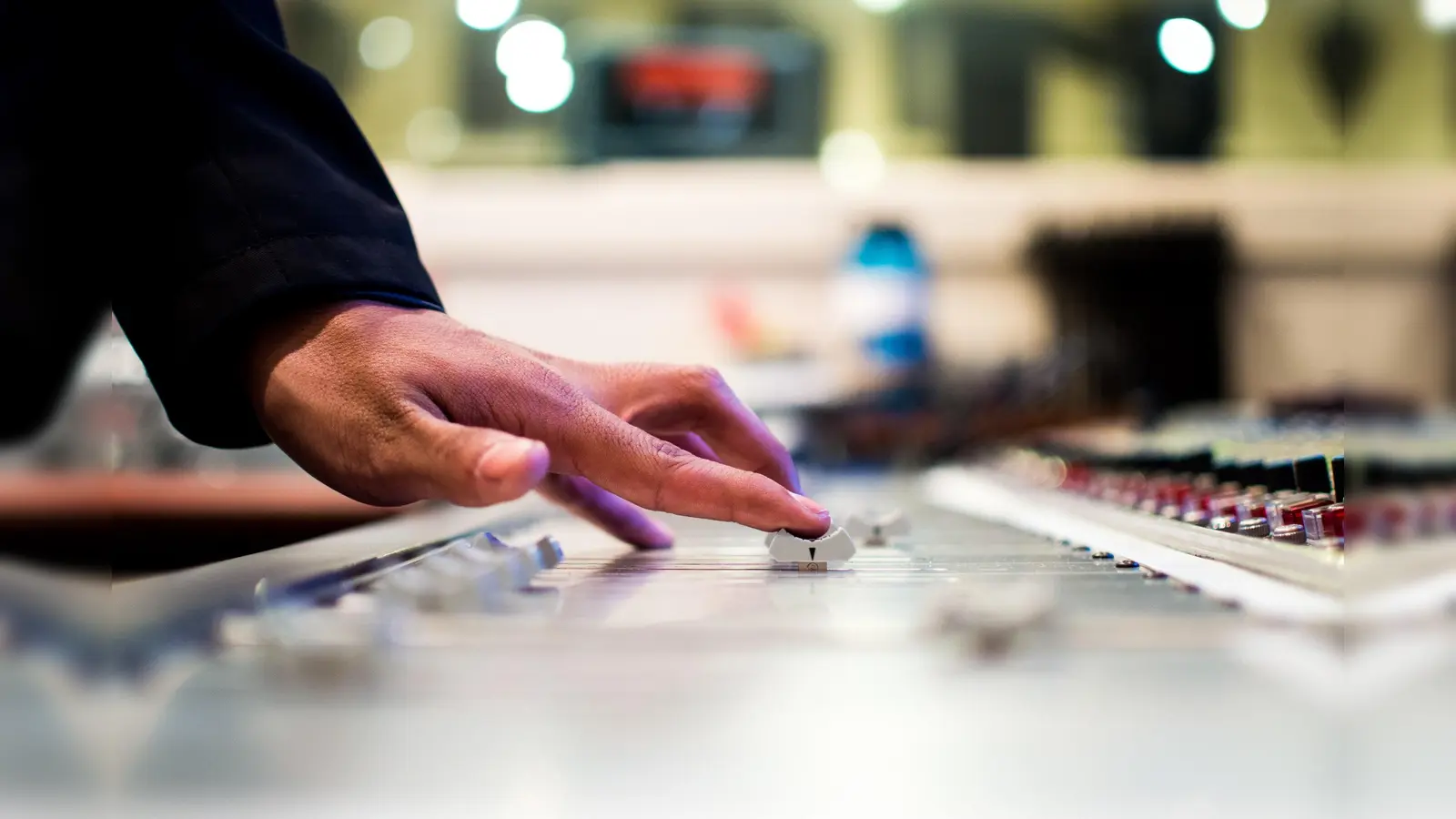 In der Funkstation können die Jugendlichen ihre Talente entdecken. (Foto: VA)