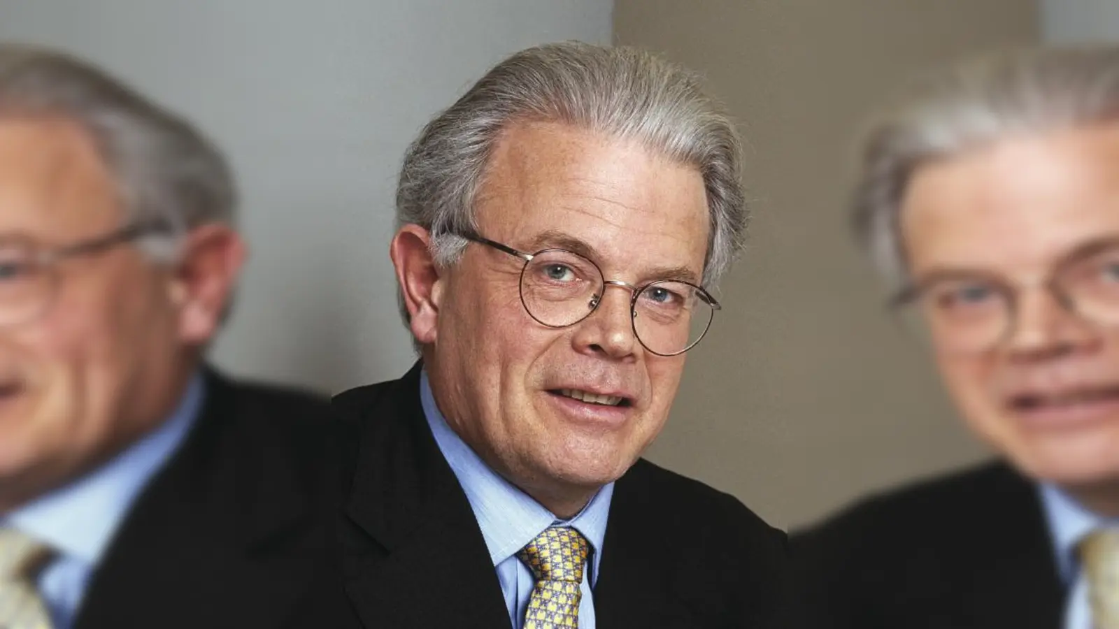 Enoch zu Guttenberg dirigiert das Mozart-Requiem im Orlandosaal der Stadthalle. (Foto: pi)