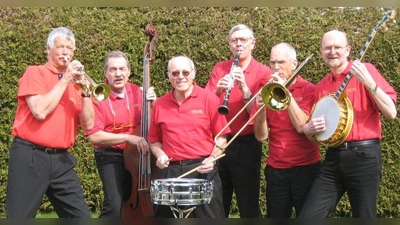 Vor 39 Jahren spielte die Charivari-Jazzband das ertse Mal im Gasthof Böck. (Foto: Charivari Jazzband)