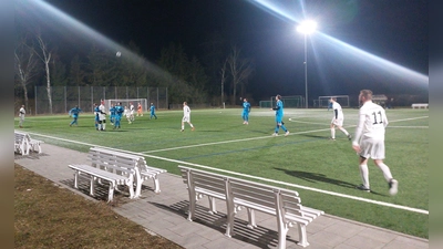 Auch der FC Husaria München und der FC Freiham (hier im Duell) nehmen am Münchner Kreispokal teil. (Foto: bas)