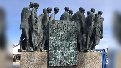 Die Gedenkveranstaltung beginnt am 27. April am Pilgrim-Mahnmal. (Foto: hw)