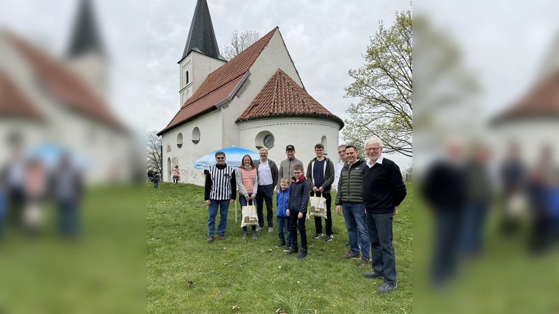 Glückliche Gesichter bei Jung und Alt, machten die Ostereiersuche wieder zu einer gelungen Veranstaltung. (Foto: CSU Wartenberg)