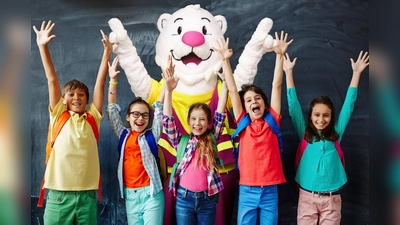 Richtige Mülltrennung: Das schaffst du!“ – einfache Tipps für richtige Abfalltrennung gibt der TRENN-BÄR der Initiative „Mülltrennung wirkt“ mit einer neuen Trenntabelle für Kinder. (Foto: Initiative „Mülltrennung wirkt“ / Marcella Merk)