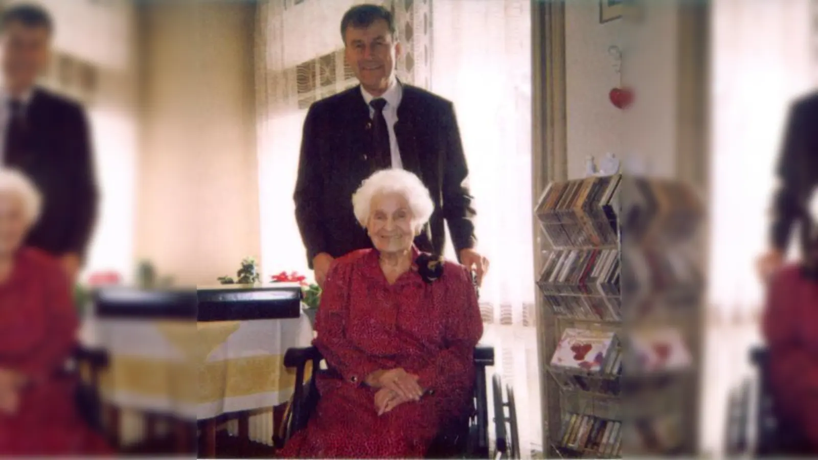 Stadtrat Johann Stadler überbrachte der Jubilarin Johanna Haase die Glückwünsche ihrer Heimatstadt.