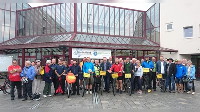 Im Vorjahr war Unterschleißheim das Ziel der Sternfahrt der NordAllianz-Kommunen. Heuer geht es nach Ismaning - dann hoffentlich bei schönerem Wetter. (Foto: Gemeinde UFG/rin)
