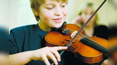 Geht es nach dem BLLV und dem Bayerischen Musikrat muss u.a. der Musikunterricht eine Aufwertung erfahren. (Foto: photos.com)