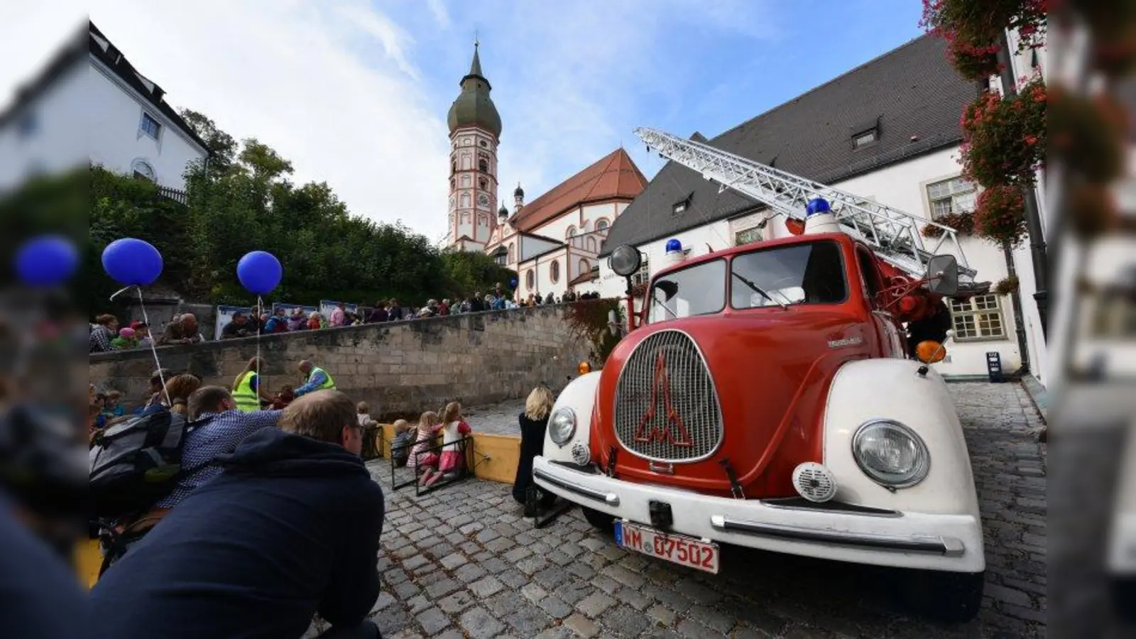 Malerisch: Tragerl-Klettern unterhalb der Wallfahrtskirche. (Foto: Kloster Andechs)