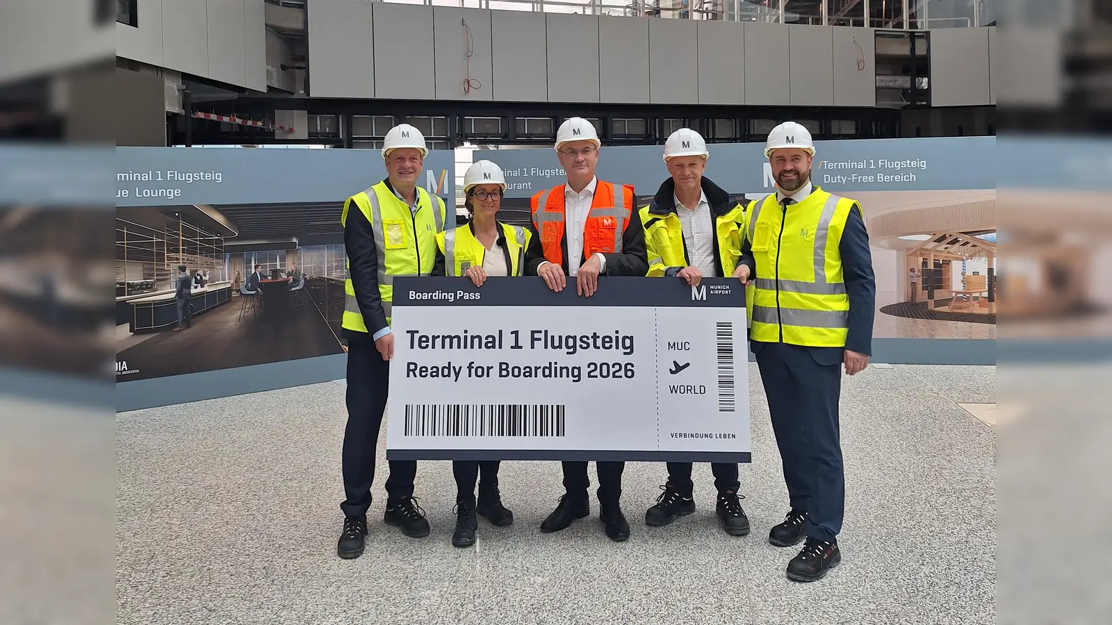 Die Verantwortlichen im neuen Terminal 1: Jan-Henrik Andersson, Katrin Hennig, Albert Füracker, Jost Lammers und Thomas Hoff Andersson. (v.l.) (Foto: chö)