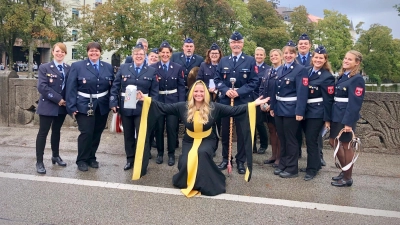 Die Mitglieder des Spielmannszug haben schon häufig beim Wiesn-Umzug teilgenommen. (Foto: FFW Unterhaching)