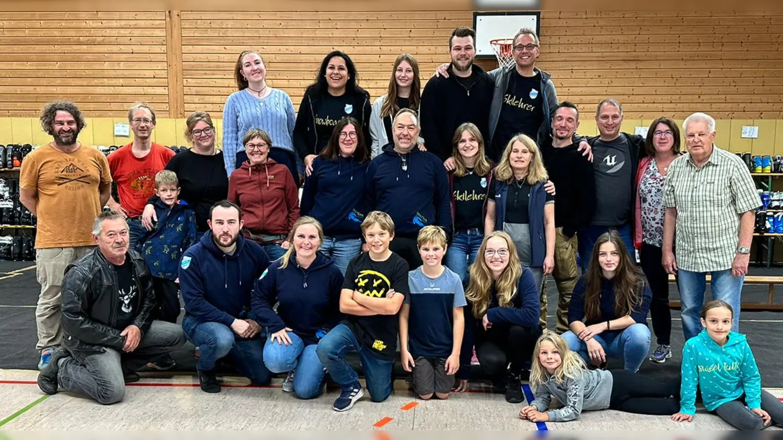 Das Orga-Team vom Wintersportmarkt. (Foto: TSV Karlsfeld)